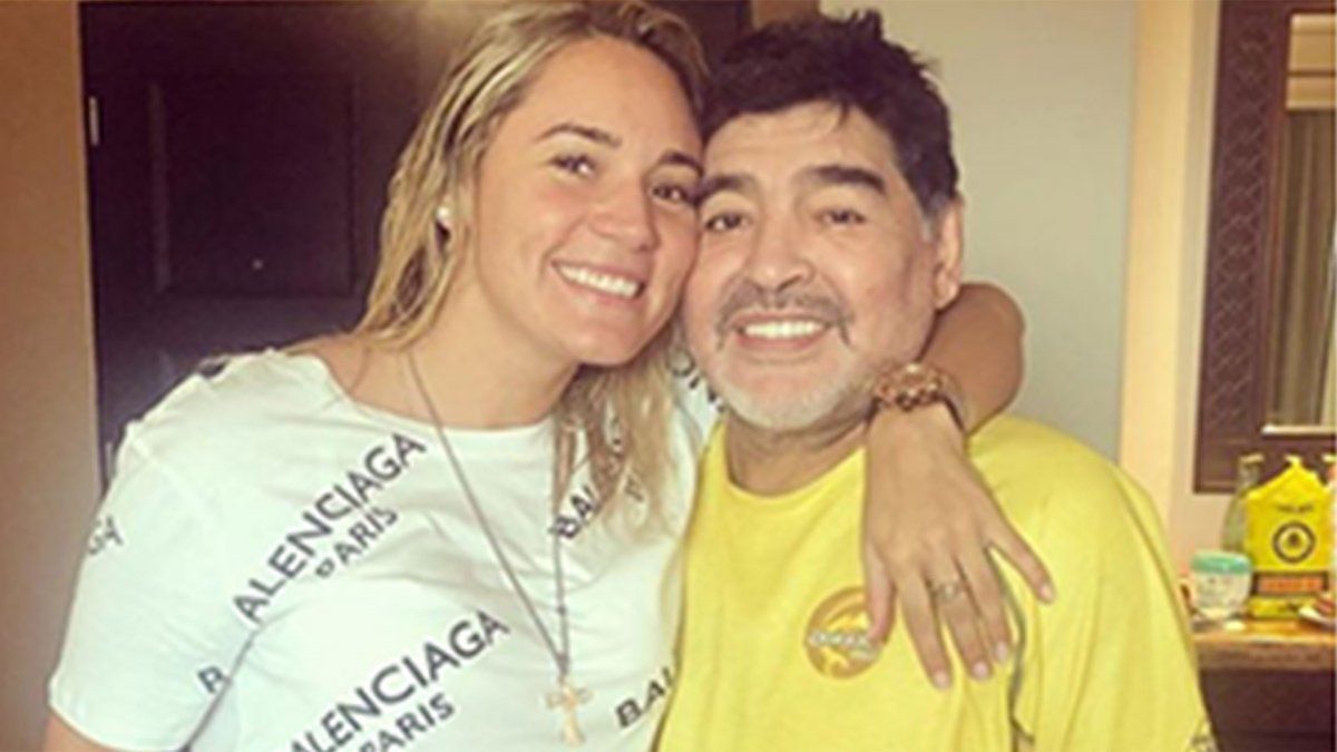 Rocío Oliva acusada de maltratar a Maradona. 