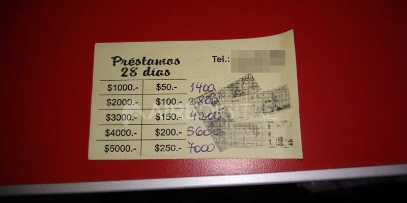 Denunció amenazas de prestamistas: ahora no puede volver a su casa y vive en el auto