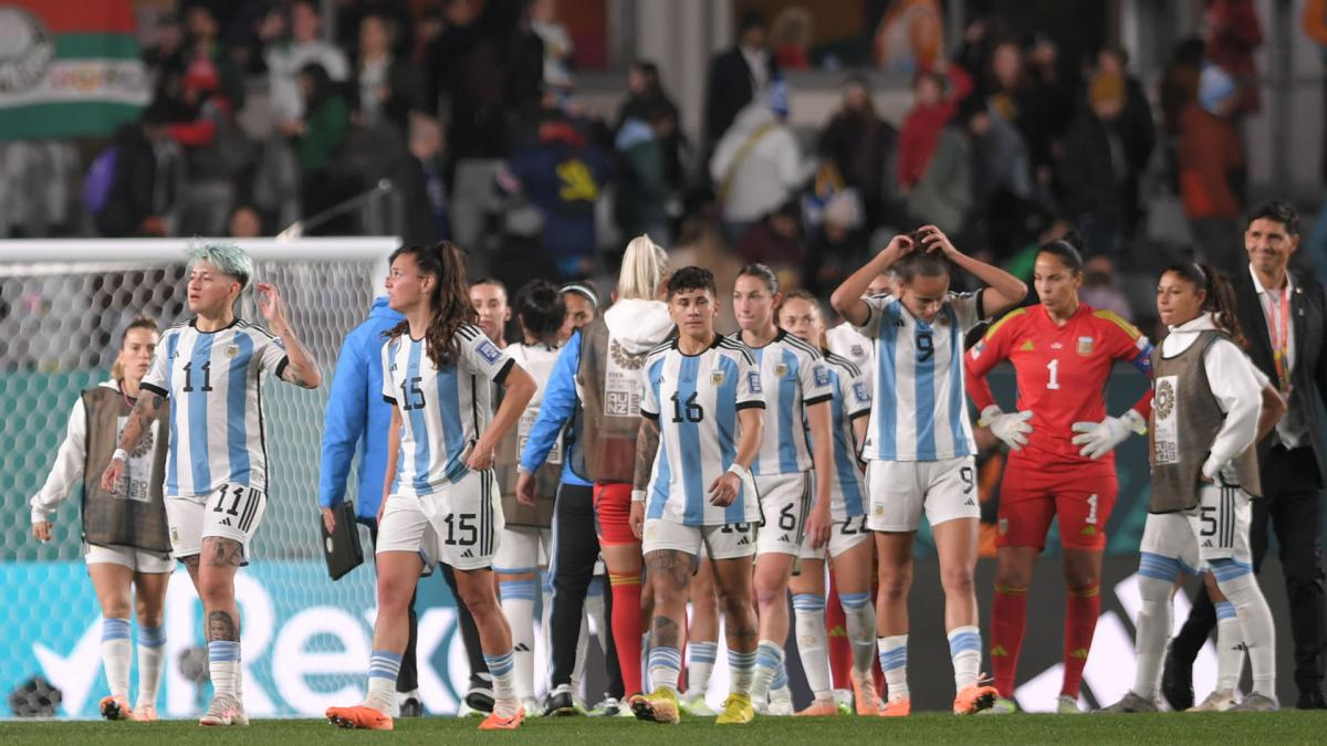 El seleccionado argentino perdió 1 a 0 frente a Italia en su debut del Mundial Femenino de la FIFA.