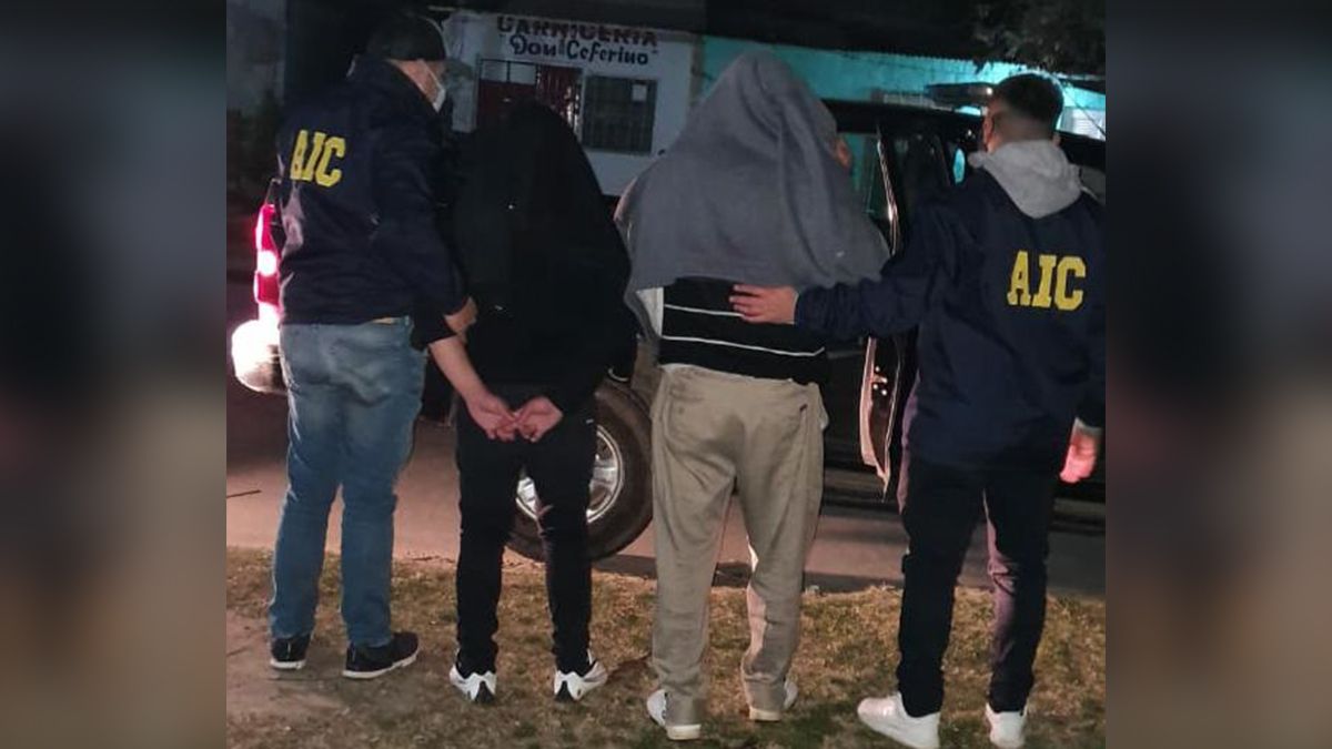 Los acusados son un padre y su hijo