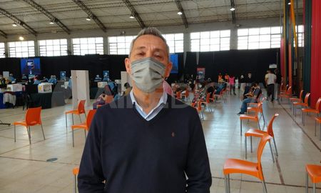 Advierten por el aumento de casos de variante Delta en Santa Fe, pero aclaran que no desestabilizarán el sistema sanitario Advierten por el aumento de casos de variante Delta en Santa Fe, pero aclaran que no desestabilizarán el sistema sanitario