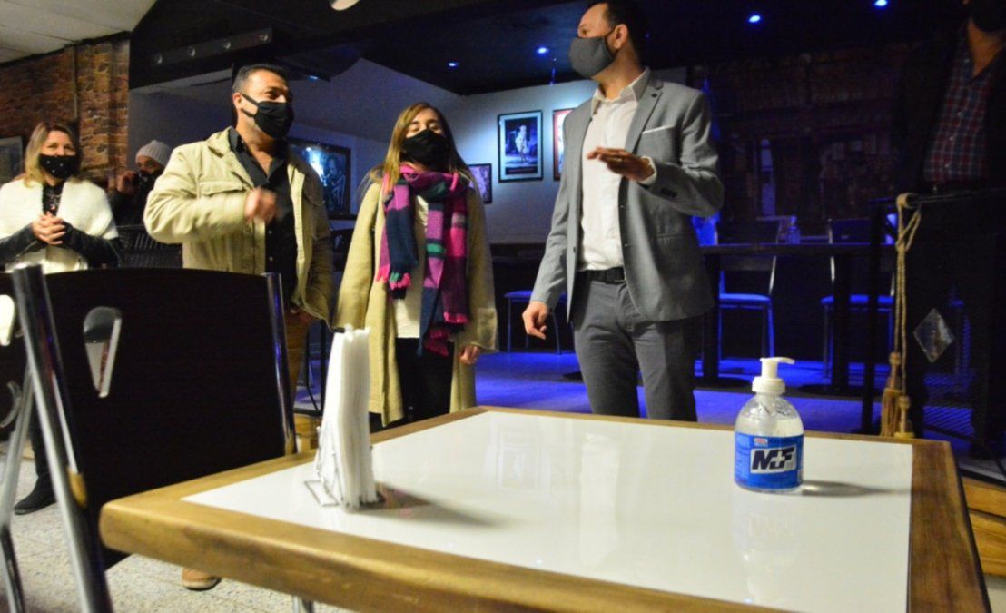 Posible apertura de los restaurantes de Trelew.