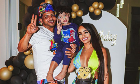 El reconocido productor musical se dirigía a Florida con su esposa e hijos. La aeronave se estrelló al tratar de hacer un aterrizaje de emergencia.