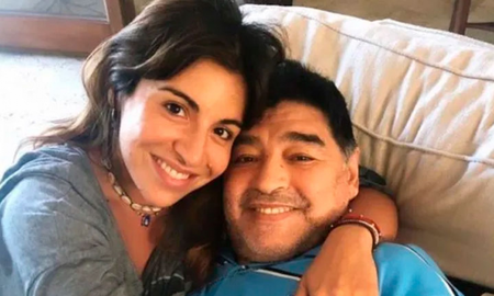 La publicación de Gianinna Maradona que tiene como protagonistas a sus papás recibió comentarios de muchos famosos. La publicación de Gianinna Maradona que tiene como protagonistas a sus papás recibió comentarios de muchos famosos.