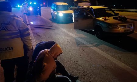 Dos hombres fueron detenidos en la Ruta Provincial 1 con medio kilo de cocaína. Dos hombres fueron detenidos en la Ruta Provincial 1 con medio kilo de cocaína.