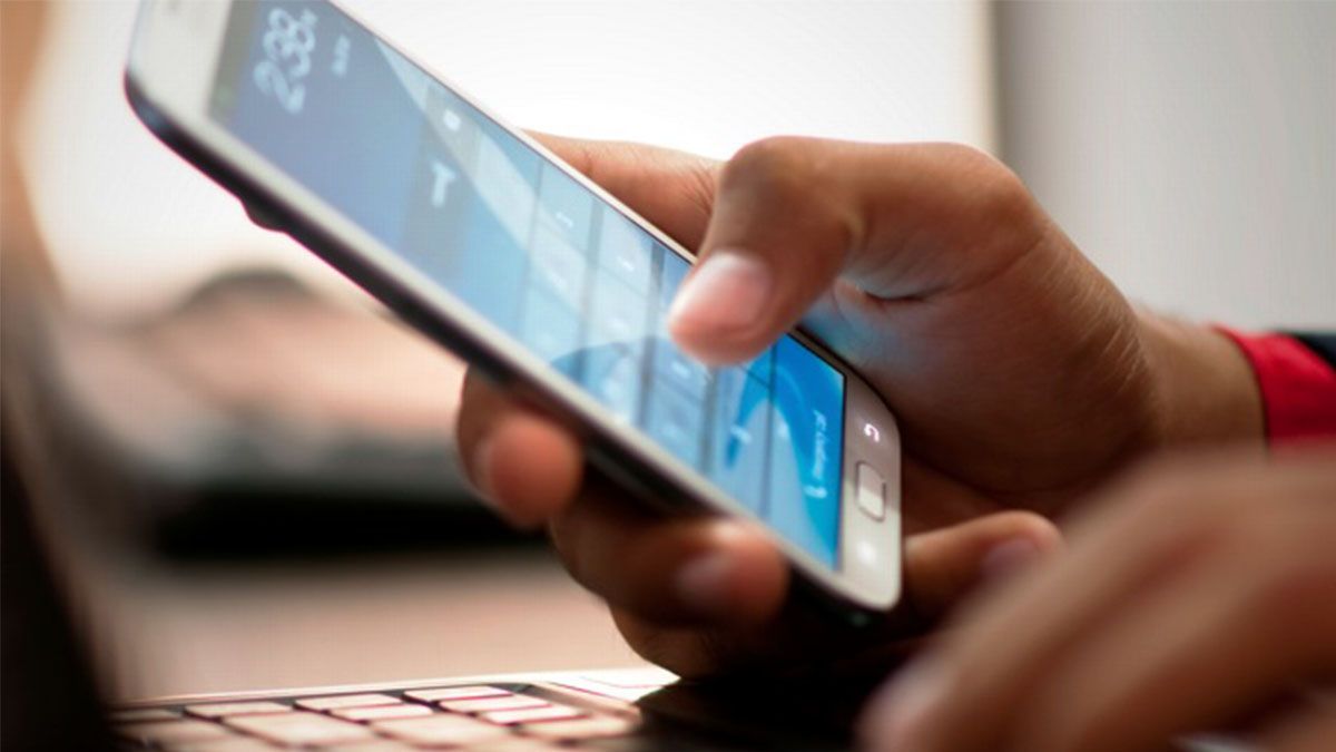 Una mujer de 45 años fue víctima de una estafa el viernes por la mañana cuando entró a la página de un banco con intenciones de dar de baja una tarjeta