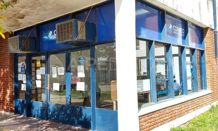 En Santo Tomé los beneficiarios con documentos terminados en 1 pueden dirigirse a la sucursal del Correo Argentino ubicado en Alvear 2517 este jueves, de 8.00 a 13.30. El viernes se pagarán los terminados en 2, en el mismo horario. En Santo Tomé los beneficiarios con documentos terminados en 1 pueden dirigirse a la sucursal del Correo Argentino ubicado en Alvear 2517 este jueves, de 8.00 a 13.30. El viernes se pagarán los terminados en 2, en el mismo horario.