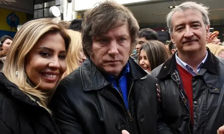 Nicolás Mayoraz encabezará la lista de La Libertad Avanza en Santa Fe para reformar la Constitución. Nicolás Mayoraz encabezará la lista de La Libertad Avanza en Santa Fe para reformar la Constitución.