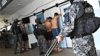 Pullaro quiere el aislamiento pleno en las cárceles para los presos de alto perfil  