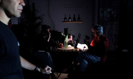 El corte de luz que afectó a España, Francia y Portugal dejó a millones de usuarios sin energía. El corte de luz que afectó a España, Francia y Portugal dejó a millones de usuarios sin energía.