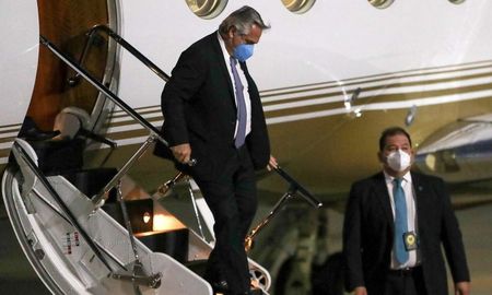 El presidente acompañará a Gabriel Boric en su asunción como mandatario chileno. El presidente acompañará a Gabriel Boric en su asunción como mandatario chileno.