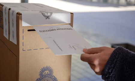 Siete alianzas se inscribieron en Santa Fe para competir en la Cámara de Diputados. Siete alianzas se inscribieron en Santa Fe para competir en la Cámara de Diputados.