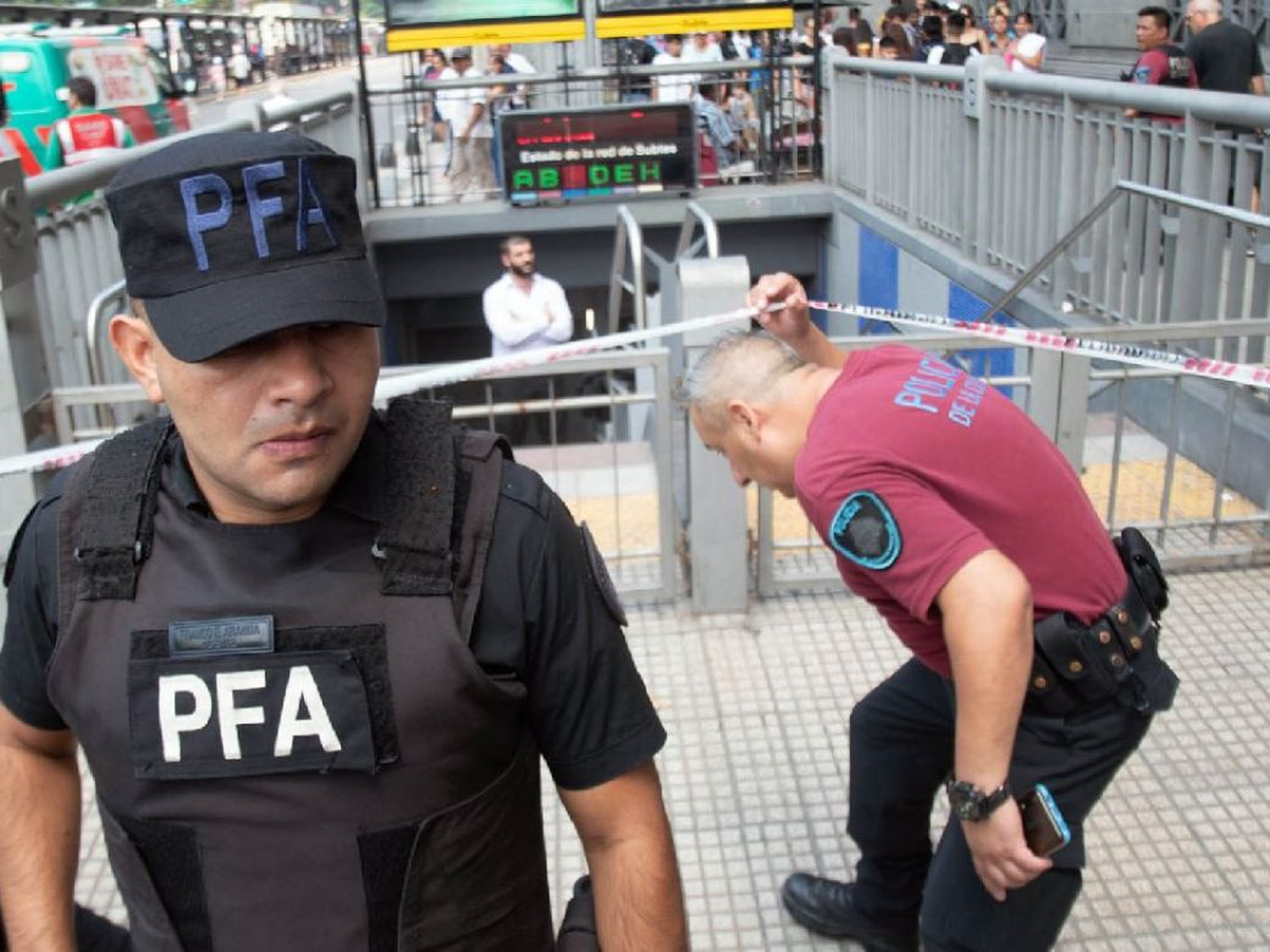 Oscar Valdez mató a la oficial de la Policía de la Ciudad de Buenos Aires, tras robarle su arma reglamentaria.