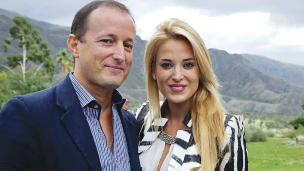 Jesica Cirio sospechaba de las infidelidades de Martín Insaurralde. Jesica Cirio sospechaba de las infidelidades de Martín Insaurralde.