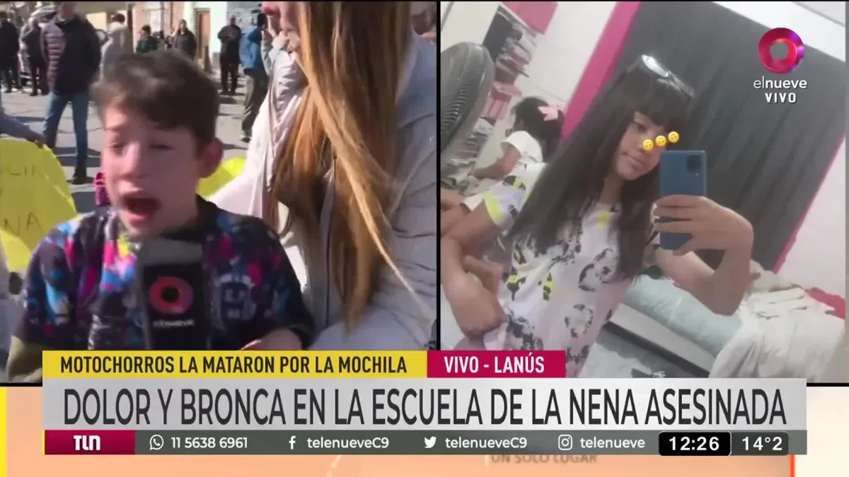 Elián arrebató el micrófono a un reportero de Canal 9. Elián arrebató el micrófono a un reportero de Canal 9.