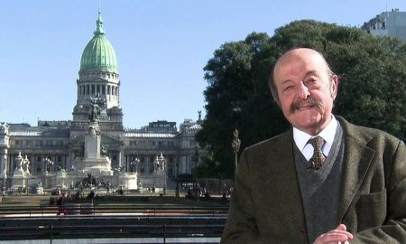 Julio Bárbaro será candidato a diputado nacional por el Partido Federal. Julio Bárbaro será candidato a diputado nacional por el Partido Federal.
