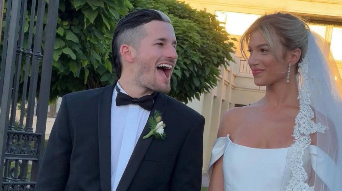 Stefanía Roitman y Ricky Montaner se casaron en Exaltación de la Cruz.