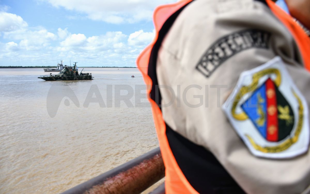 Este martes llegaron a Rosario helicópteros, lanchas y móviles del Ejército para el combate contra el narcotráfico.