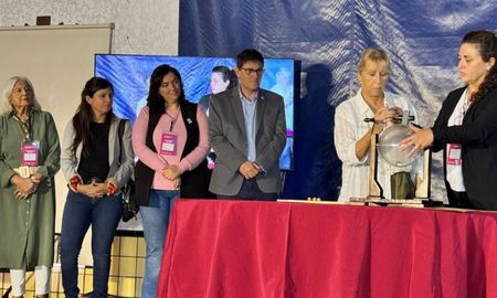 Participación de más de 7.000 docentes de todos los niveles. Participación de más de 7.000 docentes de todos los niveles.