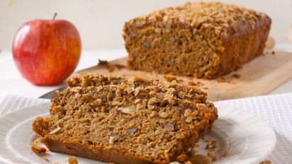 Cómo hacer pan de avena con manzana y canela: un resultado suave, esponjoso y lleno de sabor