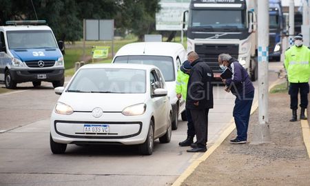 Uno de los puntos de mayor preocupación está dado en la provincia de Entre Ríos, sobre todo por el vínculo que existen con la ciudad de Santa Fe. Uno de los puntos de mayor preocupación está dado en la provincia de Entre Ríos, sobre todo por el vínculo que existen con la ciudad de Santa Fe.