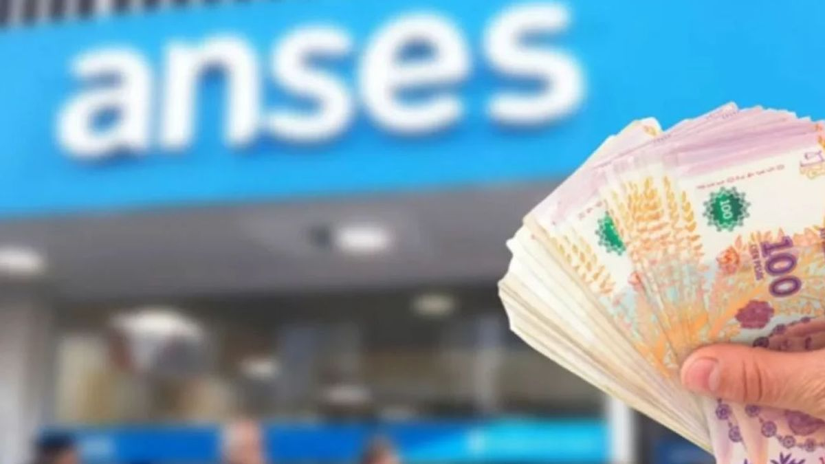 La Administración Nacional de la Seguridad Social (Anses) dará un nuevo aumento por movilidad a partir del mes que viene. La Administración Nacional de la Seguridad Social (Anses) dará un nuevo aumento por movilidad a partir del mes que viene. 