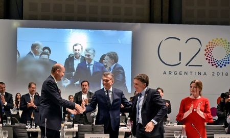 el respaldo de macri a sturzenegger en medio de la pelea por la inflacion el respaldo de macri a sturzenegger en medio de la pelea por la inflacion
