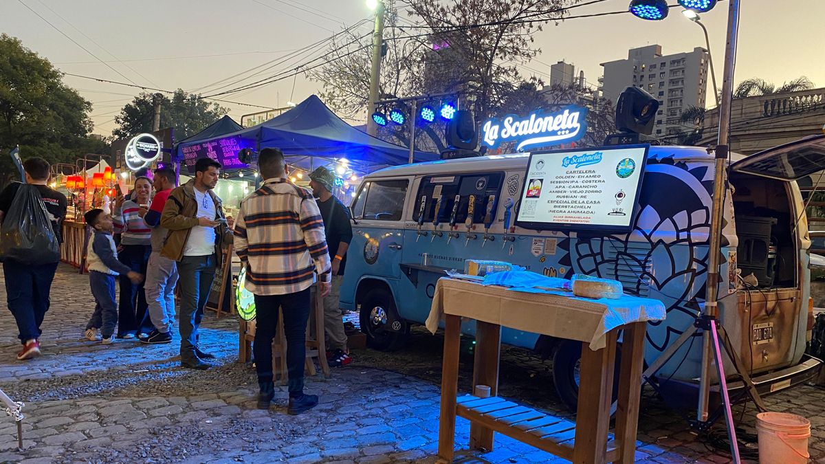 Música en vivo, espectáculos, talleres y sabores locales transforman el invierno santafesino en una experiencia única. Música en vivo, espectáculos, talleres y sabores locales transforman el invierno santafesino en una experiencia única.