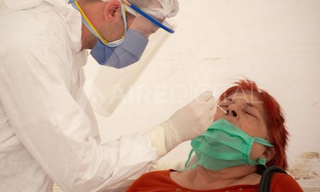 Este jueves el secretario de salud confirmó que no se descarta que Santa Fe reciba pacientes provenientes de otras jurisdicciones. Este jueves el secretario de salud confirmó que no se descarta que Santa Fe reciba pacientes provenientes de otras jurisdicciones.