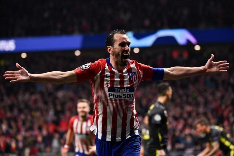 Godín deja el Atlético de Madrid tras nueve temporadas