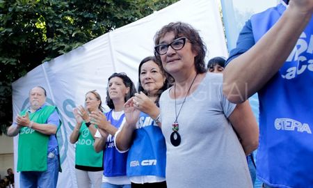 Tanto Amsafe como Sadop coinciden en el reclamo al gobierno provincial. Tanto Amsafe como Sadop coinciden en el reclamo al gobierno provincial.