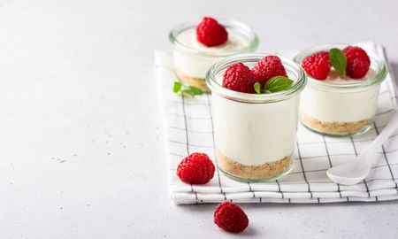 Una opción dulce, fresca y muy práctica para resolver el postre con pocos pasos Una opción dulce, fresca y muy práctica para resolver el postre con pocos pasos