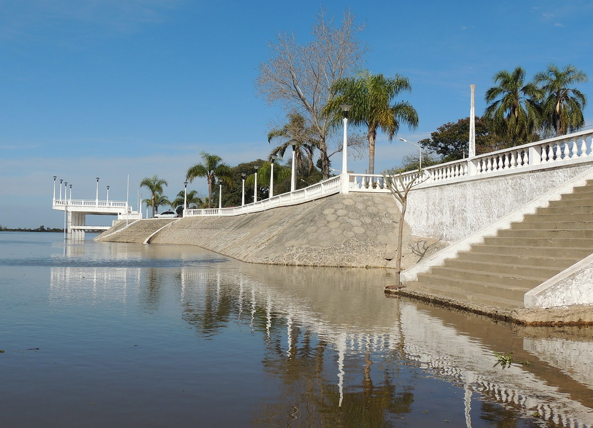 Coronda es una ciudad ideal para conocer durante una escapada de fin de semana o Semana Santa. Coronda es una ciudad ideal para conocer durante una escapada de fin de semana o Semana Santa.