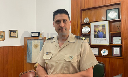 Juan Carlos Debailleux, nuevo jefe de la Prefectura Naval Argentina en Santa Fe Juan Carlos Debailleux, nuevo jefe de la Prefectura Naval Argentina en Santa Fe