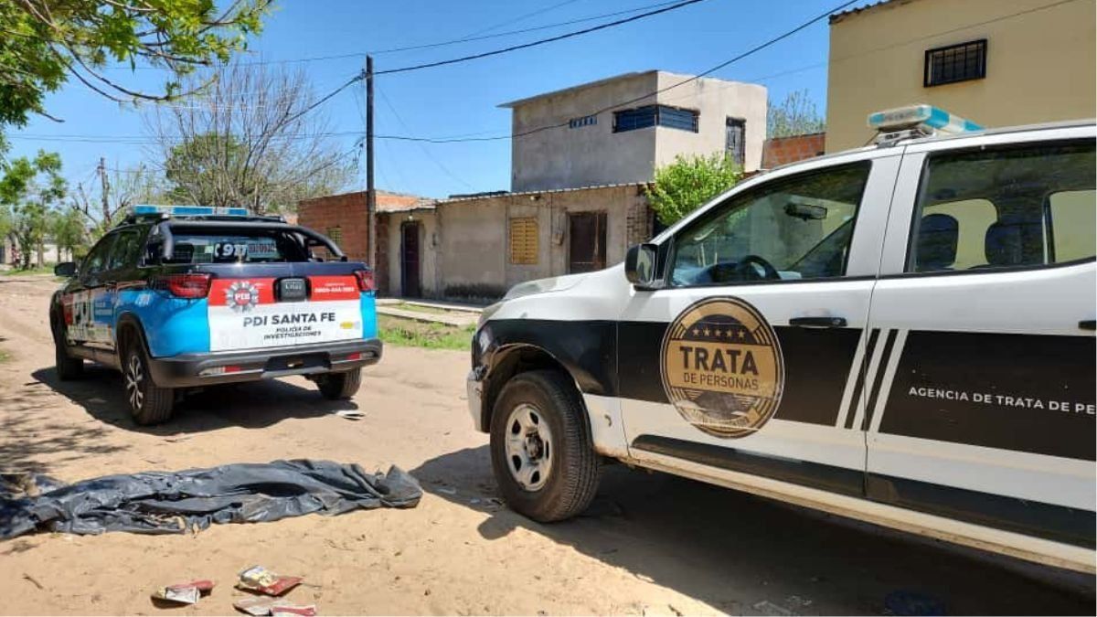 La PDI y la División de Trata de Personas participaron del operativo en barrio Abasto.