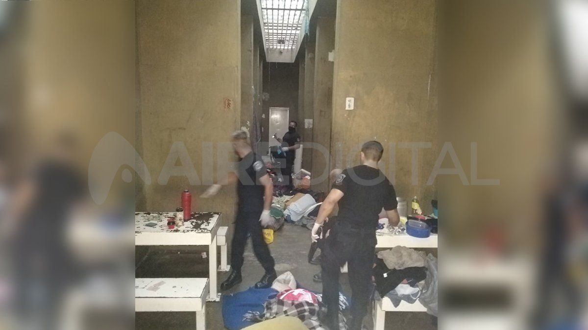 Incendio en la Subcomisaría Segunda: ocho presos con problemas respiratorios 