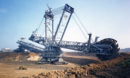 Siete organizaciones ambientalistas acusan a la empresa canadiense Yamana Gold de aprovechar la cuarentena para avanzar en su proyecto de extraer oro y plata en Esquel. Siete organizaciones ambientalistas acusan a la empresa canadiense Yamana Gold de aprovechar la cuarentena para avanzar en su proyecto de extraer oro y plata en Esquel.