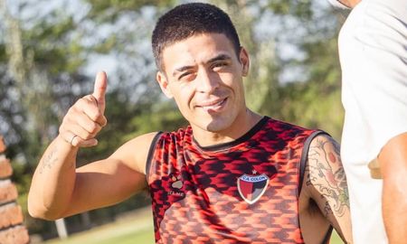 Brian Fernández sigue sin presentarse a entrenar en el Club Atlético Colón y su situación preocupa a todos en el Sabalero. Brian Fernández sigue sin presentarse a entrenar en el Club Atlético Colón y su situación preocupa a todos en el Sabalero.