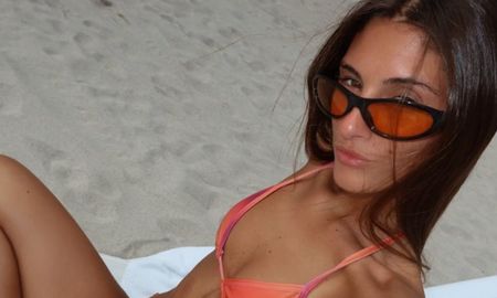 Lola Latorre salió a una fiesta y le dio positiva la alcoholemia. Lola Latorre salió a una fiesta y le dio positiva la alcoholemia.