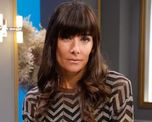 Juana Viale apostó por las transparencias y los tonos oscuros para su programa dominical. Juana Viale apostó por las transparencias y los tonos oscuros para su programa dominical.