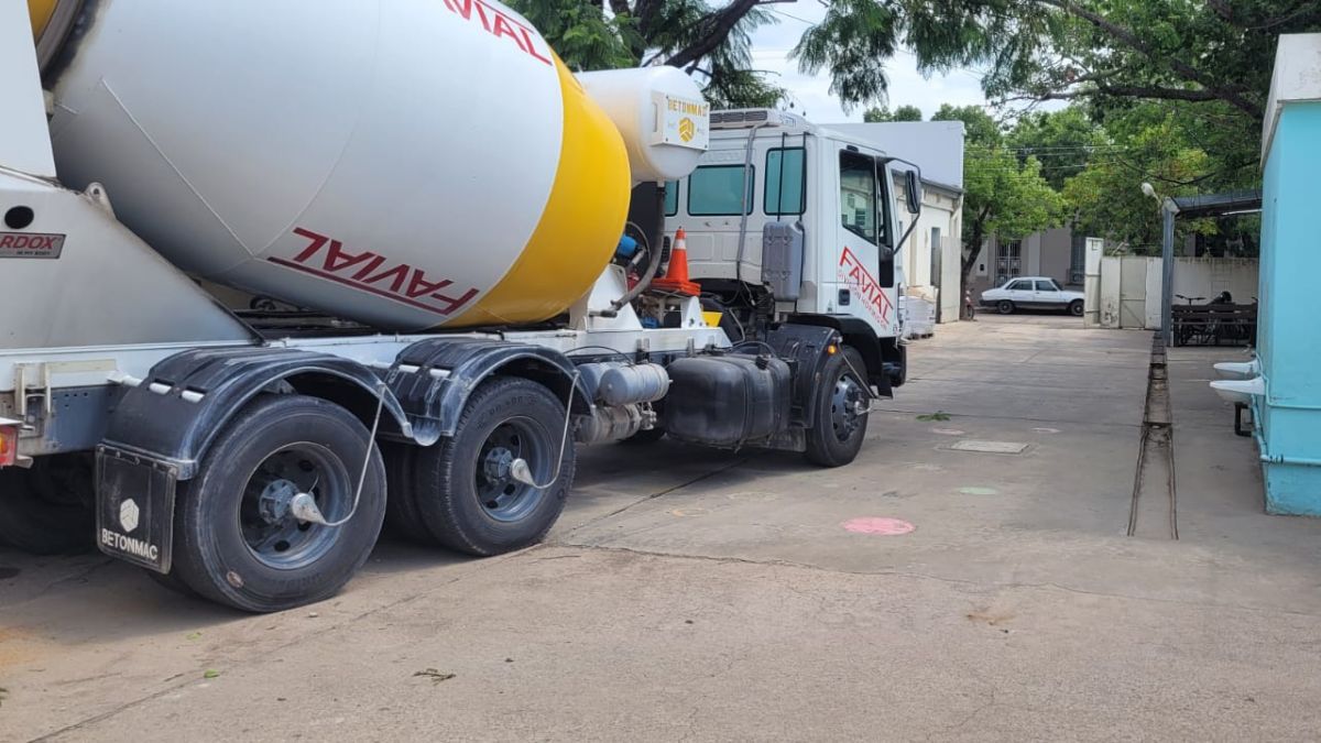 La intervención rápida y efectiva permitió que las clases se retomaran en el transcurso de la misma semana. La intervención rápida y efectiva permitió que las clases se retomaran en el transcurso de la misma semana.