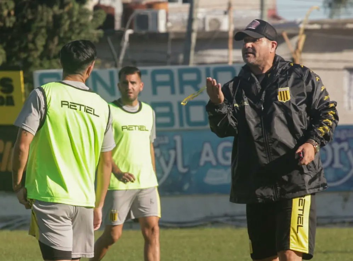 Daniel Bazán Vera reemplazará a Rodrigo Alonso. Daniel Bazán Vera reemplazará a Rodrigo Alonso.