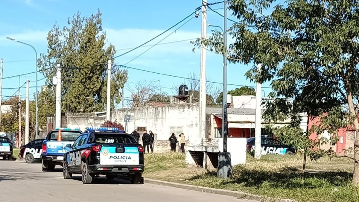 El hallazgo del cuerpo se dio cuando la cuidadora de la casa se acercó a trabajar al domicilio. El hallazgo del cuerpo se dio cuando la cuidadora de la casa se acercó a trabajar al domicilio.