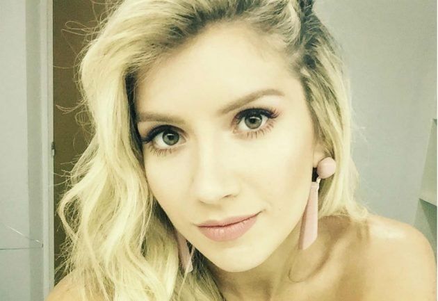 ¡Tremendo! Ningunearon a Laurita Fernández en la presentación de un programa mexicano