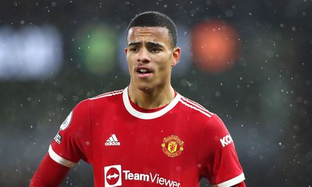 Mason Greenwood, delantero del Manchester United, fue apartado del plantel por tiempo indeterminado tras ser denunciado por su exnovia por violencia de género. Mason Greenwood, delantero del Manchester United, fue apartado del plantel por tiempo indeterminado tras ser denunciado por su exnovia por violencia de género.