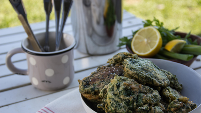 Cómo hacer buñuelos de acelga: la receta de la abuela