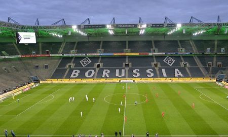 borussia monchengladbach colocara hinchas de carton en su estadio borussia monchengladbach colocara hinchas de carton en su estadio