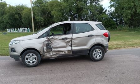 El choque ocurrió en la intersección con Ruta 31. El joven de 20 años fue derivado al hospital. El conductor del auto dio negativo en alcoholemia. El choque ocurrió en la intersección con Ruta 31. El joven de 20 años fue derivado al hospital. El conductor del auto dio negativo en alcoholemia.