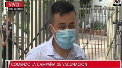 La emoción de uno de los enfermeros vacunados con la Sputnik V