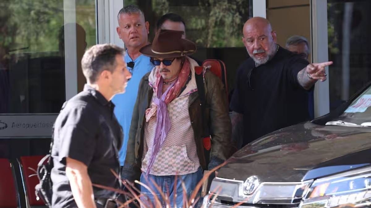Johnny Depp será distinguido como visitante ilustre por el intendente de La Plata, Julio Alak. Johnny Depp será distinguido como visitante ilustre por el intendente de La Plata, Julio Alak.